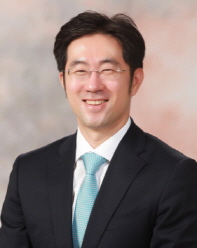 김현섭